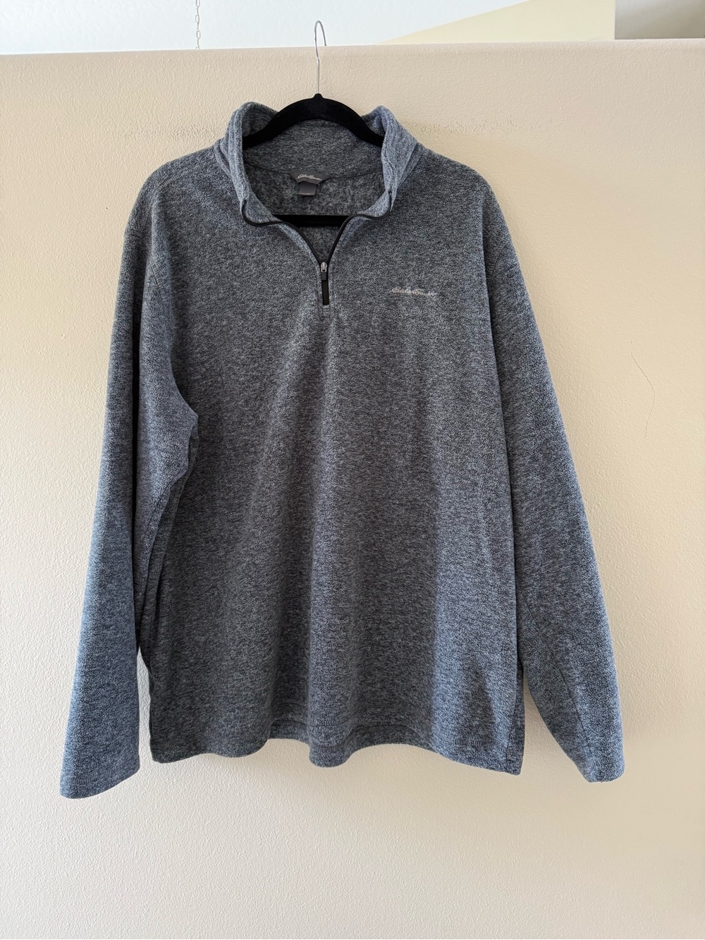 Eddie Bauer Men's Lightweight Gray Heather Quarter Zip Pullover